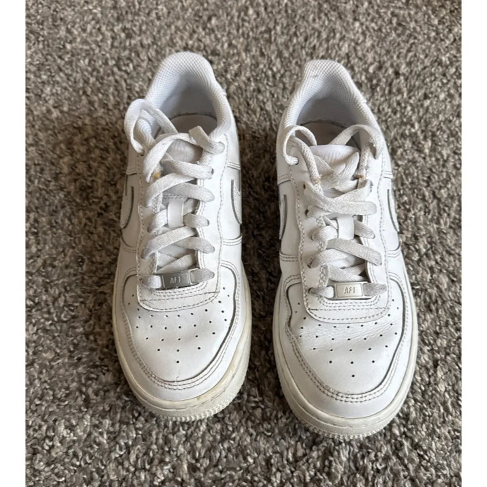 Nike Air Force 1 White Sneakers